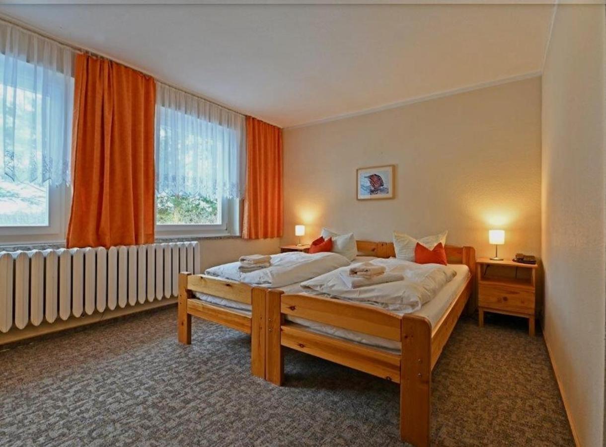Pension Zur Fledermaus Варен Экстерьер фото